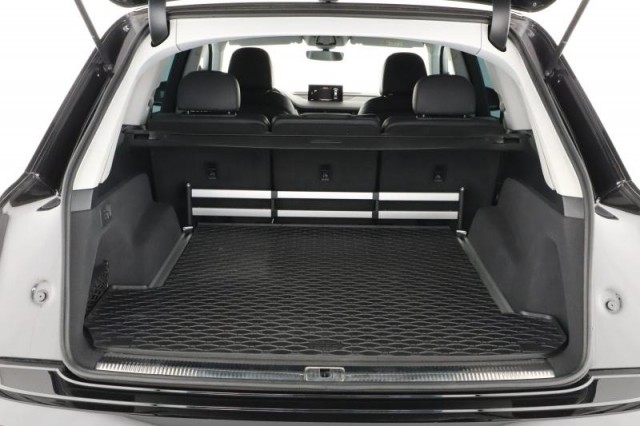 Audi Q7  3.0 TDI 