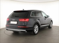 Audi Q7  3.0 TDI 