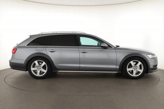 Audi A6 Allroad  3.0 TDI 