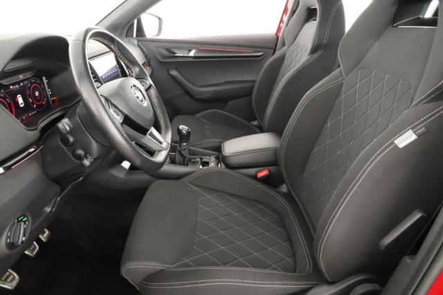 Škoda Karoq  1.5 TSI Sportline
