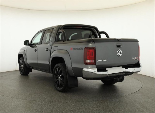 Volkswagen Amarok  V6 3.0 TDI Highline