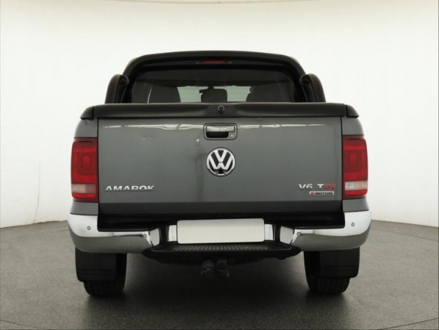 Volkswagen Amarok  V6 3.0 TDI Highline
