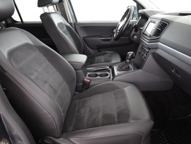 Volkswagen Amarok  V6 3.0 TDI Highline