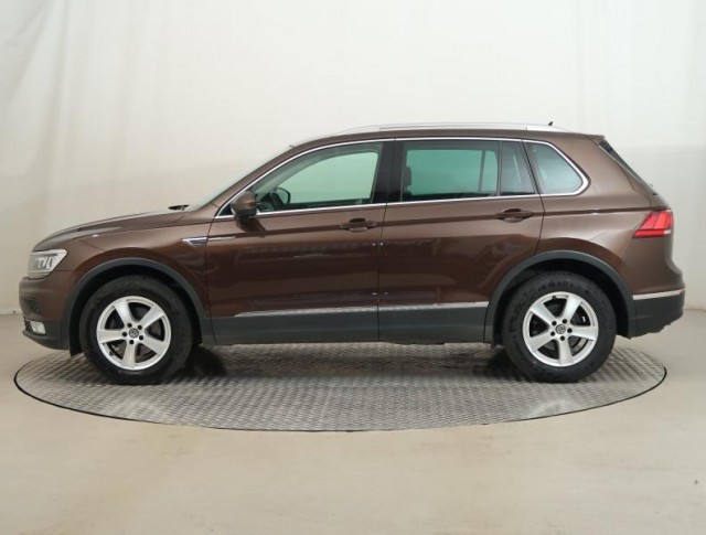 Volkswagen Tiguan  2.0 TDI 