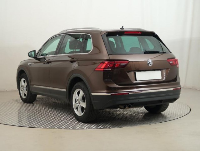 Volkswagen Tiguan  2.0 TDI 