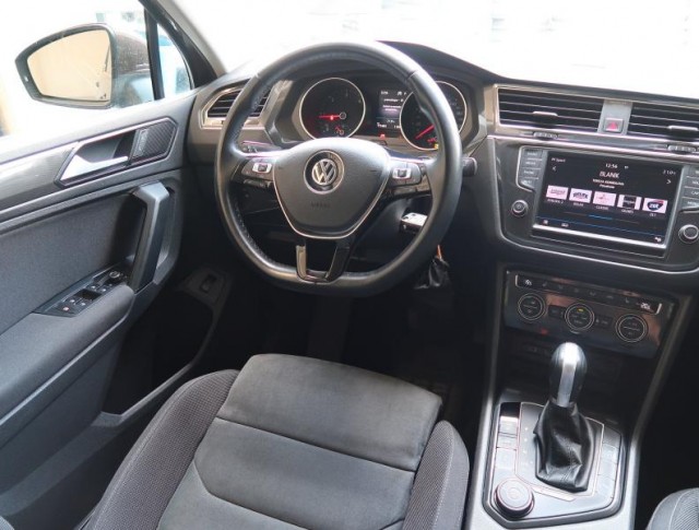 Volkswagen Tiguan  2.0 TDI 