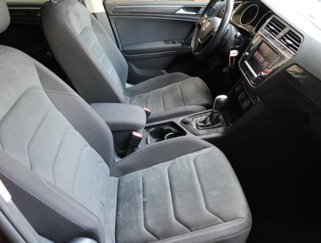 Volkswagen Tiguan  2.0 TDI 