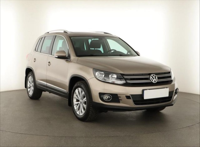 Volkswagen Tiguan  2.0 TDI Sport