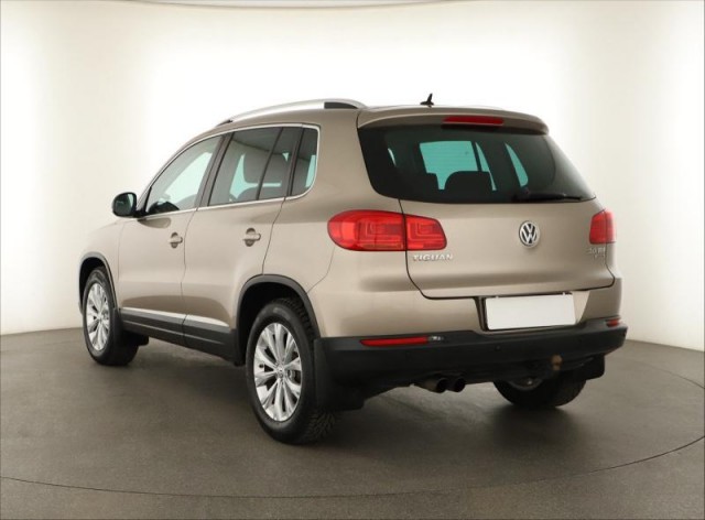 Volkswagen Tiguan  2.0 TDI Sport
