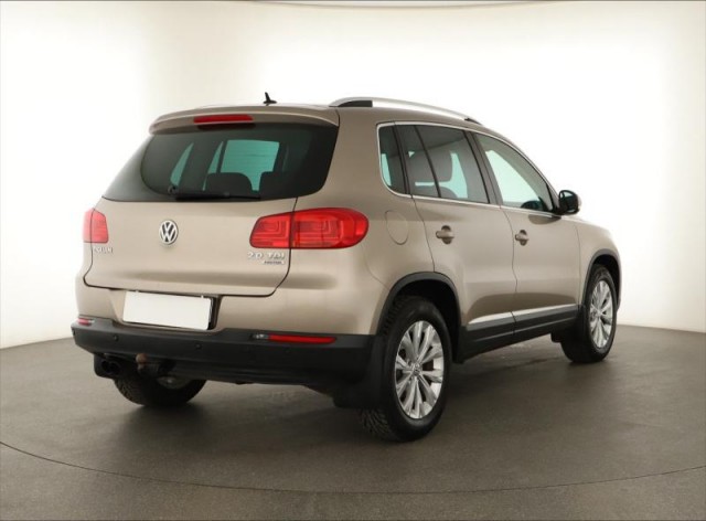 Volkswagen Tiguan  2.0 TDI Sport