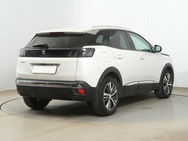 Peugeot 3008  1.5 BlueHDi Allure