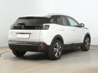 Peugeot 3008  1.5 BlueHDi Allure