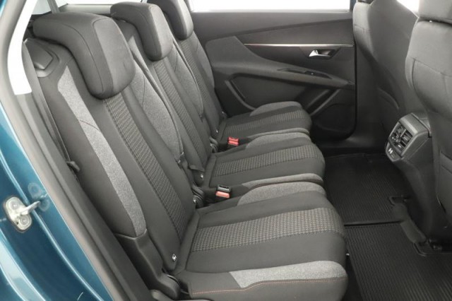 Peugeot 5008  PureTech 130 