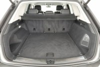 Volkswagen Touareg  3.0 TDI 