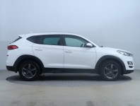 Hyundai Tucson  1.6 T-GDI Trikolor