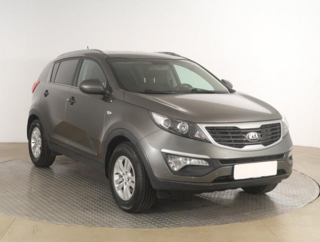 Kia Sportage  1.7 CRDi Silver