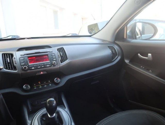 Kia Sportage  1.7 CRDi Silver