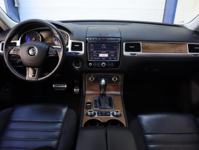 Volkswagen Touareg  3.0 TDI Exclusive