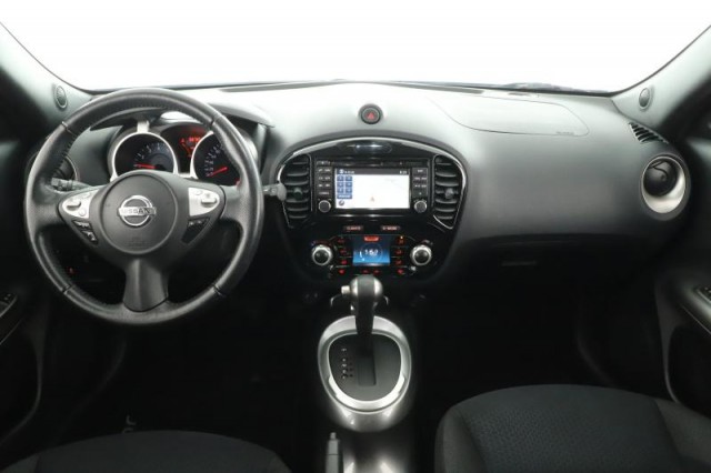 Nissan Juke  1.6 i 