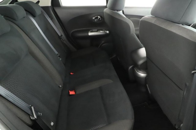 Nissan Juke  1.6 i 