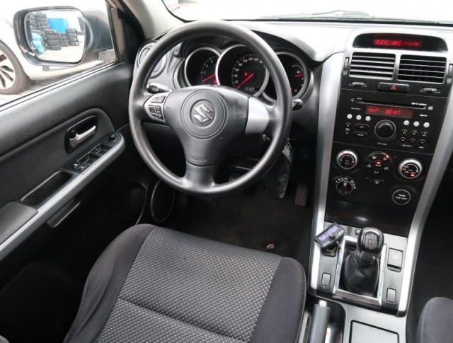 Suzuki Grand Vitara  1.9 DDiS JX