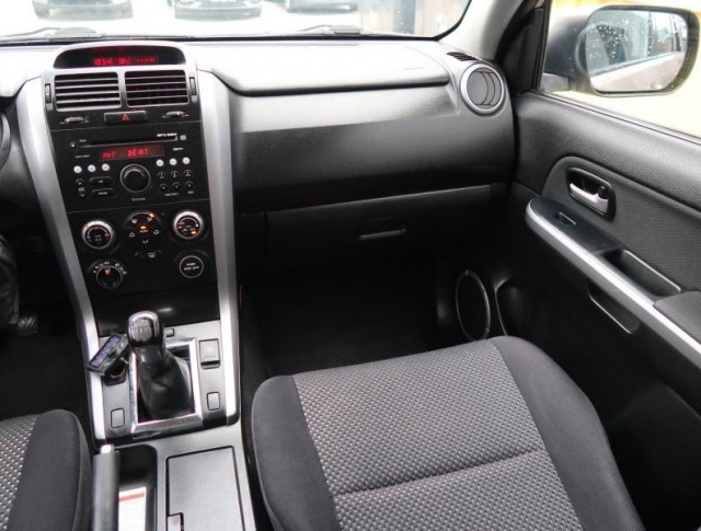 Suzuki Grand Vitara  1.9 DDiS JX