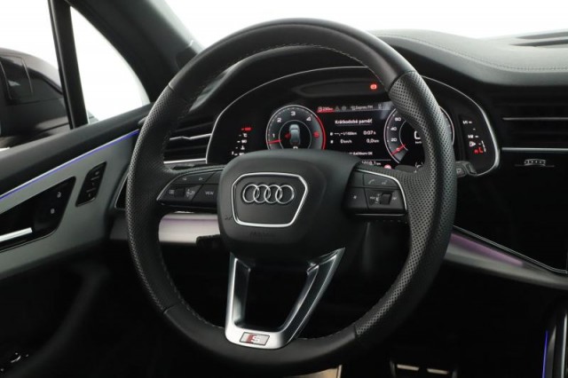 Audi Q7  50 TDI S-Line