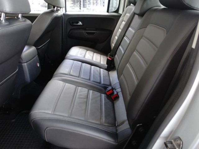Volkswagen Amarok  V6 3.0 TDI Highline