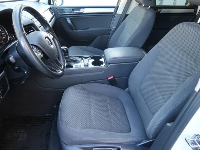 Volkswagen Touareg  3.0 TDI 