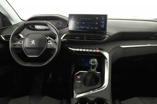 Peugeot 5008  1.5 BlueHDi 