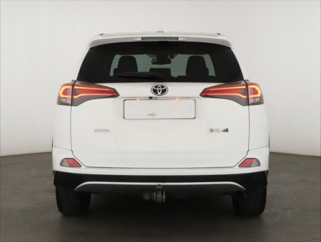 Toyota RAV 4  2.0 D-4D 