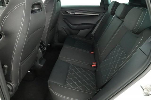 Škoda Karoq  1.5 TSI Sportline