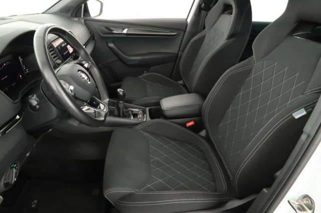 Škoda Karoq  1.5 TSI Sportline