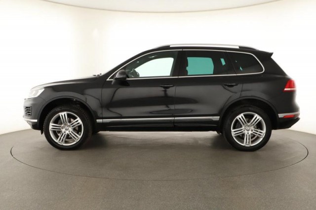 Volkswagen Touareg  3.0 TDI R-Line