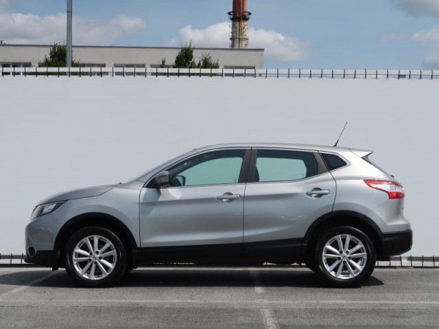 Nissan Qashqai  1.5 dCi 