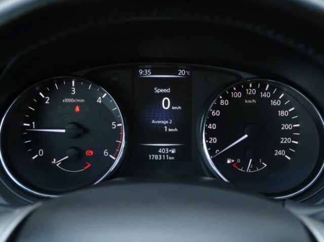 Nissan Qashqai  1.5 dCi 