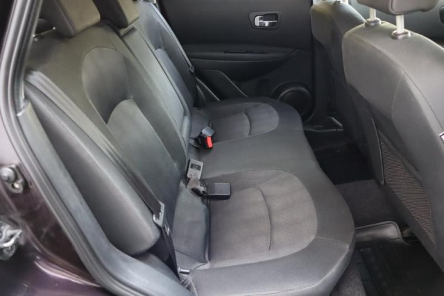 Nissan Qashqai  1.6 
