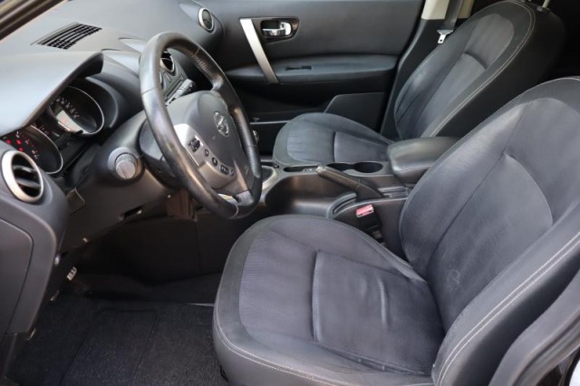 Nissan Qashqai  1.6 