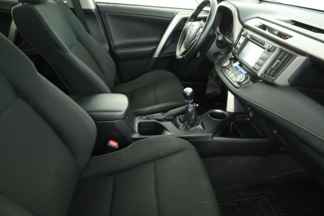 Toyota RAV 4  2.0 D-4D 