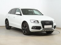 Audi Q5  2.0 TDI S line