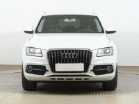 Audi Q5  2.0 TDI S line