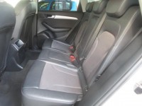 Audi Q5  2.0 TDI S line