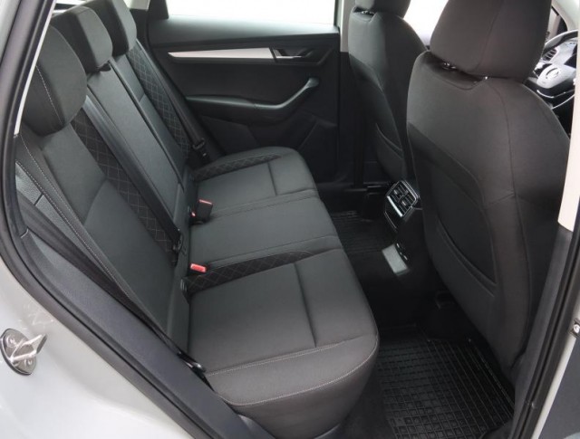 Škoda Karoq  1.0 TSI 