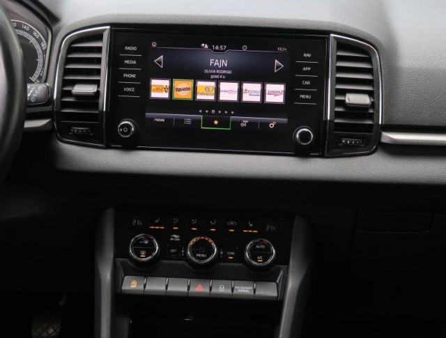 Škoda Karoq  1.0 TSI 