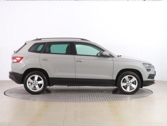 Škoda Karoq  1.5 TSI 