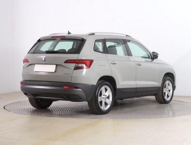 Škoda Karoq  1.5 TSI Style Plus