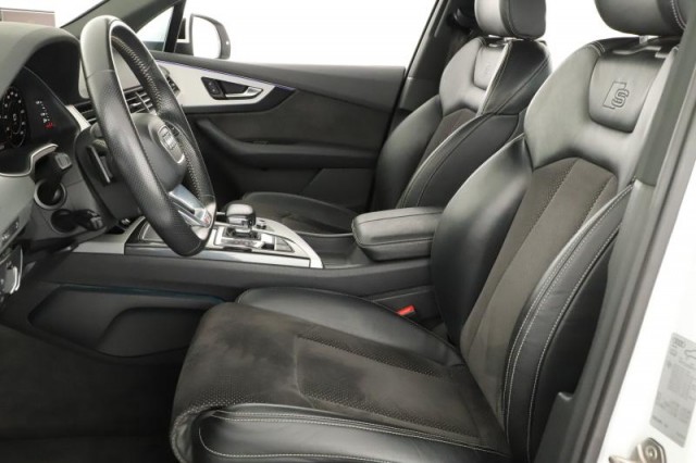 Audi Q7  3.0 TDI S-Line