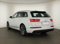 Audi Q7  3.0 TDI S-Line