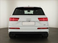 Audi Q7  3.0 TDI S-Line