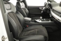Audi Q7  3.0 TDI S-Line